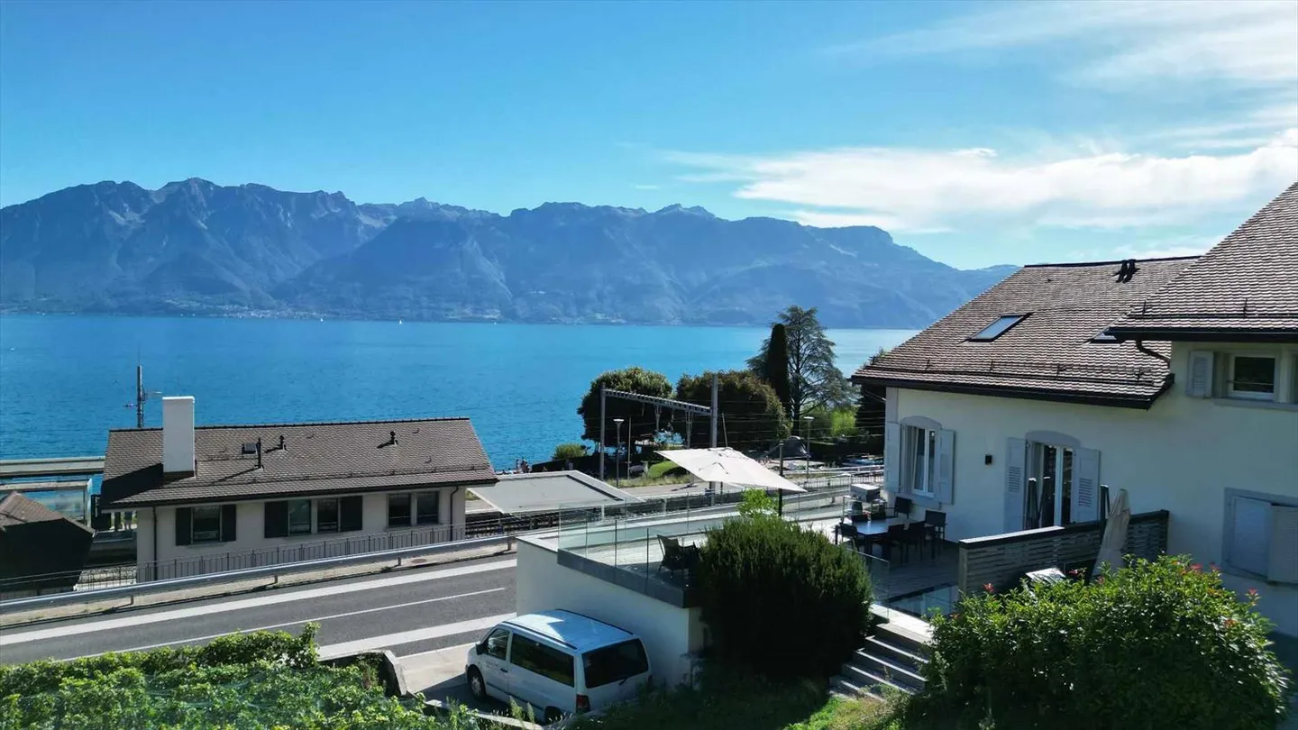 Apartment of 126 m2 with breathtaking views in the heart of Lavaux - Photo 9 of 12