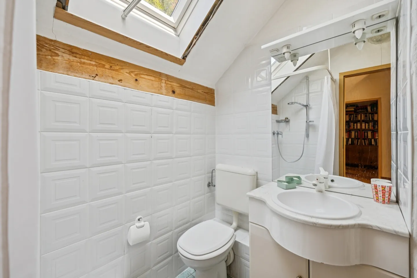 Einfamilienhaus in gefragtem Wohngebiet - Foto 11 von 12