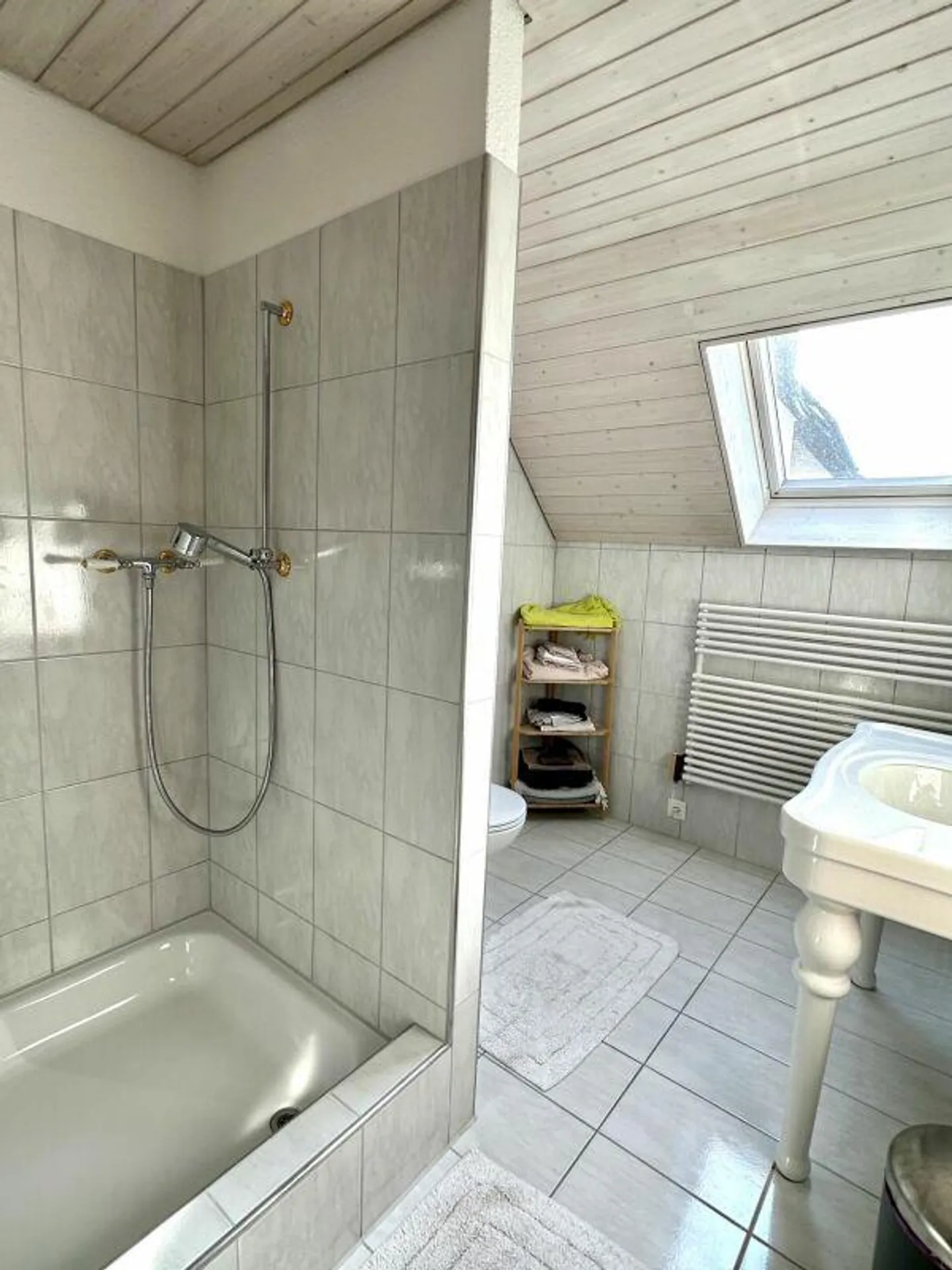 Gemütliche 6.5-Zimmer-Maisonettewohnung - Foto 11 von 14