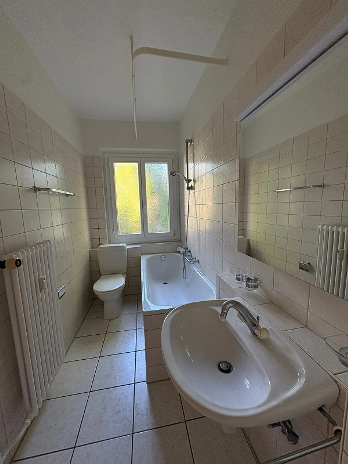 Appartamento Moderno in Edificio Storico Vicino al Centro - Foto 5 di 6