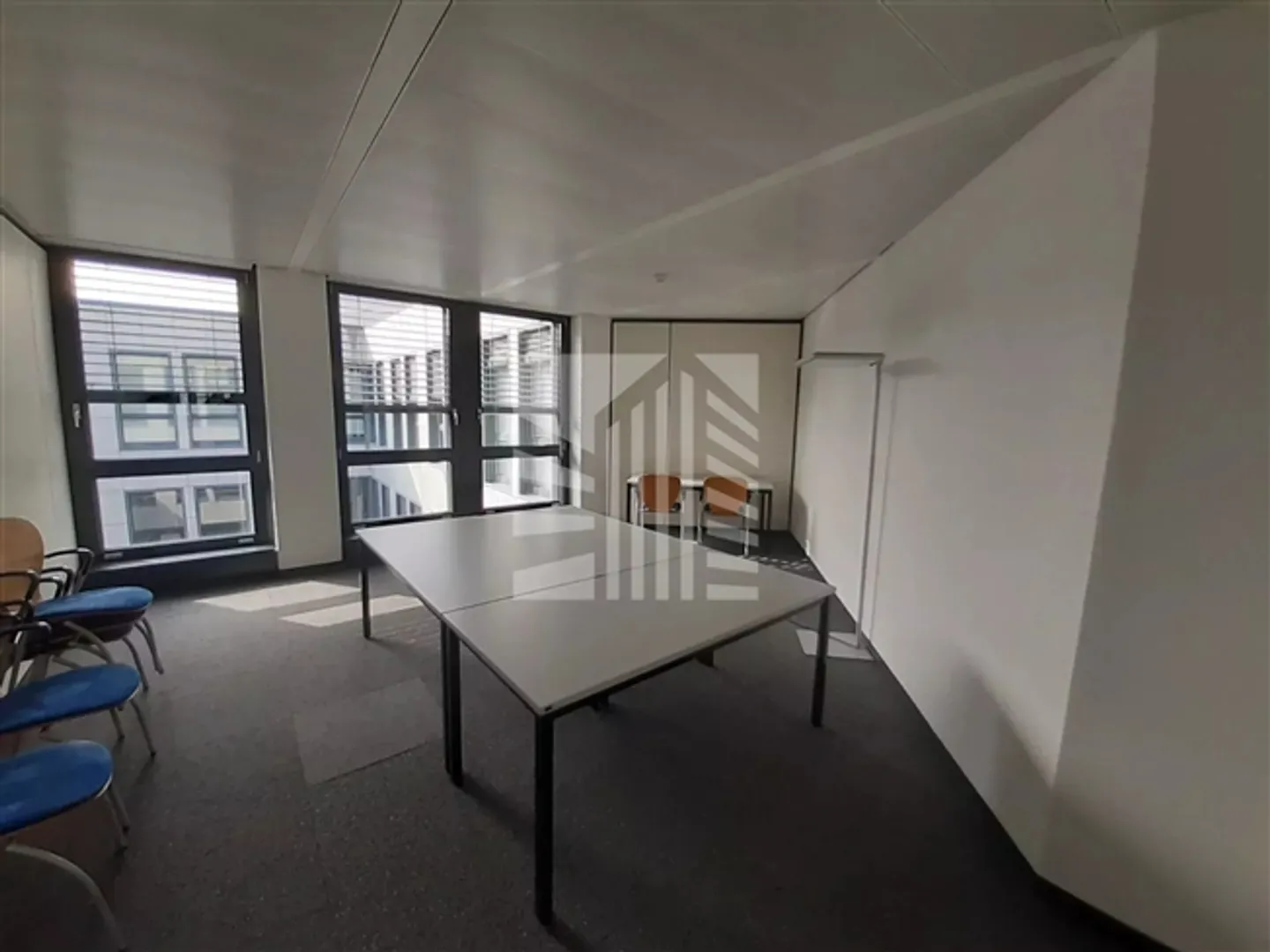 Furnished Office with Parking Spaces - Photo 6 of 6