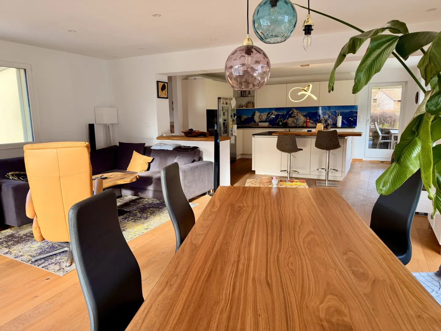 Wohnen im Grünen: Charmantes 5.5 ZImmer Einfamilienhaus mit grossem Grundstück - Foto 9 von 17