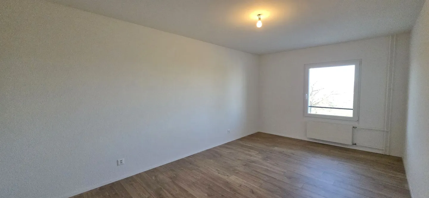 Renovierte Wohnung mit Balkon - Foto 5 von 9