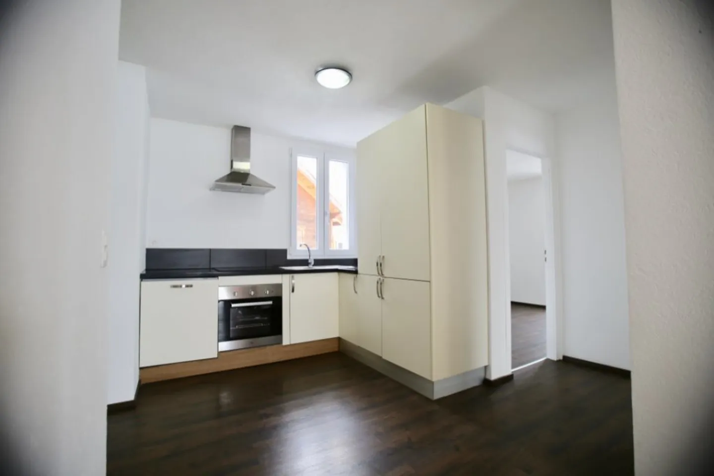 Edificio di rendimento 5.25%; Ideale per investitori! - Foto 7 di 20