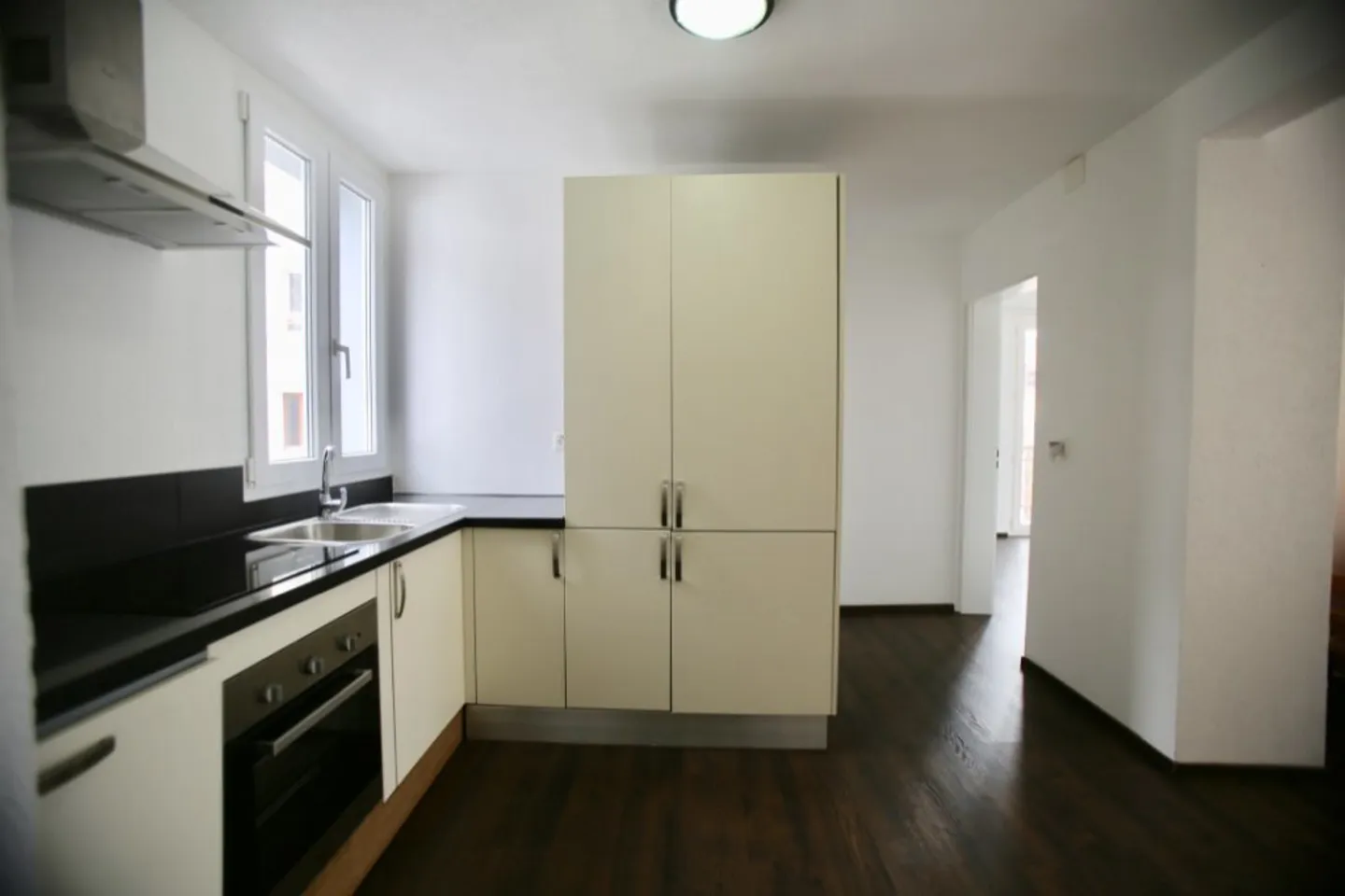 Edificio di rendimento 5.25%; Ideale per investitori! - Foto 8 di 20