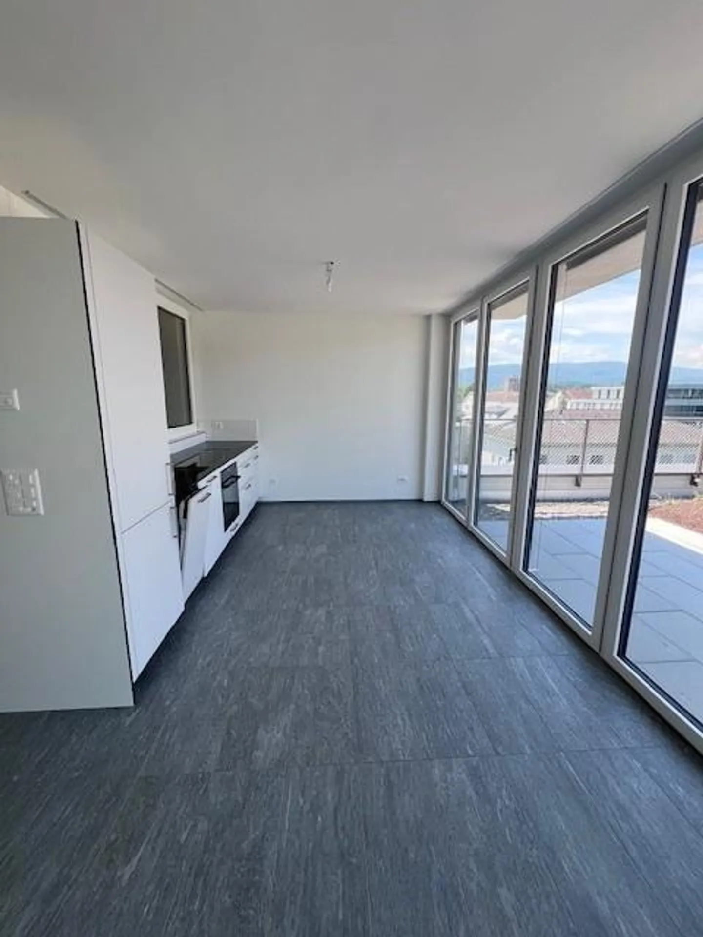 Prächtige Dachwohnung mit Terrasse - Foto 3 von 4