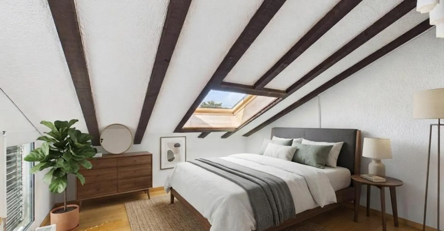Maisonette Dream on Two Levels: Renovated with Underfloor Heating, Balconies and Parking Space - Photo 4 of 11