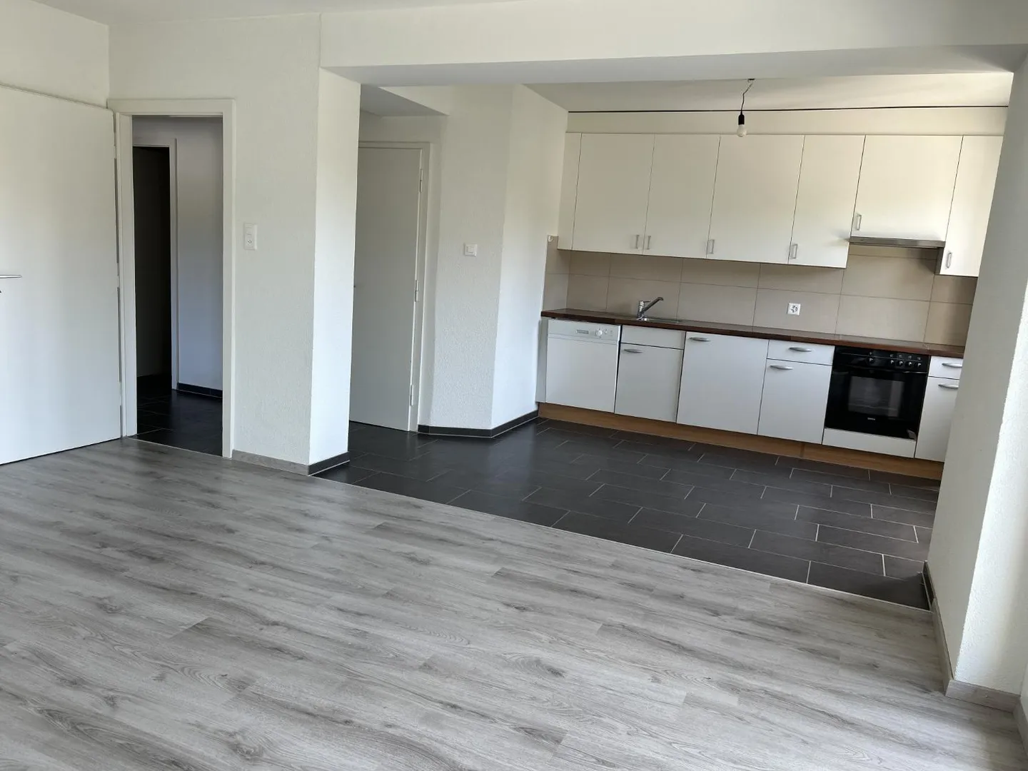 2,5-Zimmer-Wohnung - Foto 3 von 11