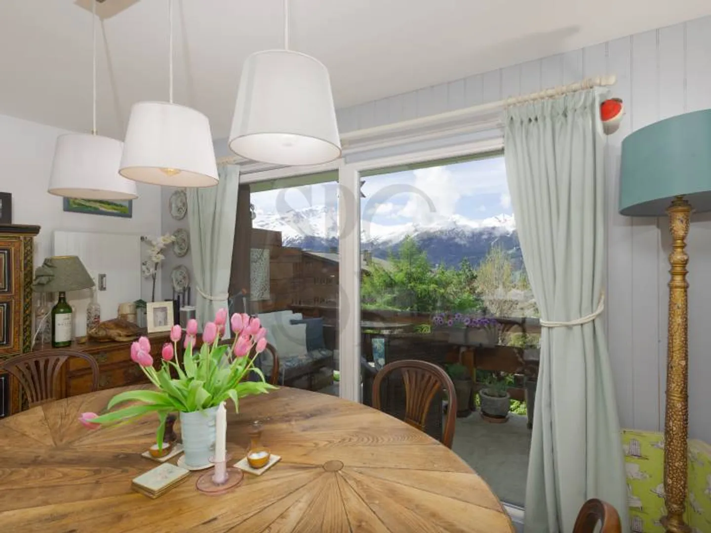 Appartamento in vendita - Foto 2 di 12