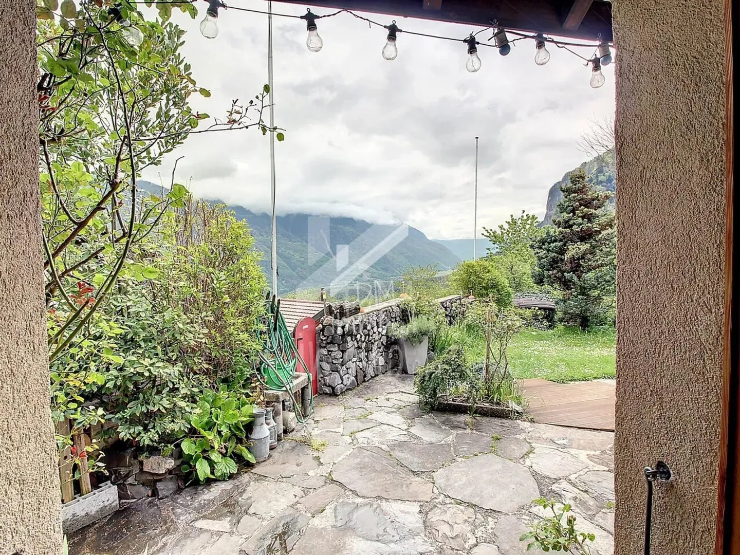 Casa ideale per affitti stagionali - reddito Fr. 30.000 / anno (200 notti) - Foto 10 di 11