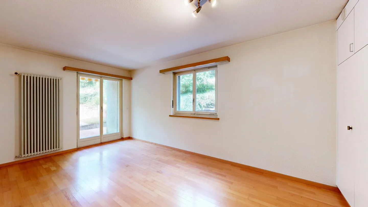 Grande casa unifamiliare di 6,5 stanze con garage - Foto 4 di 23