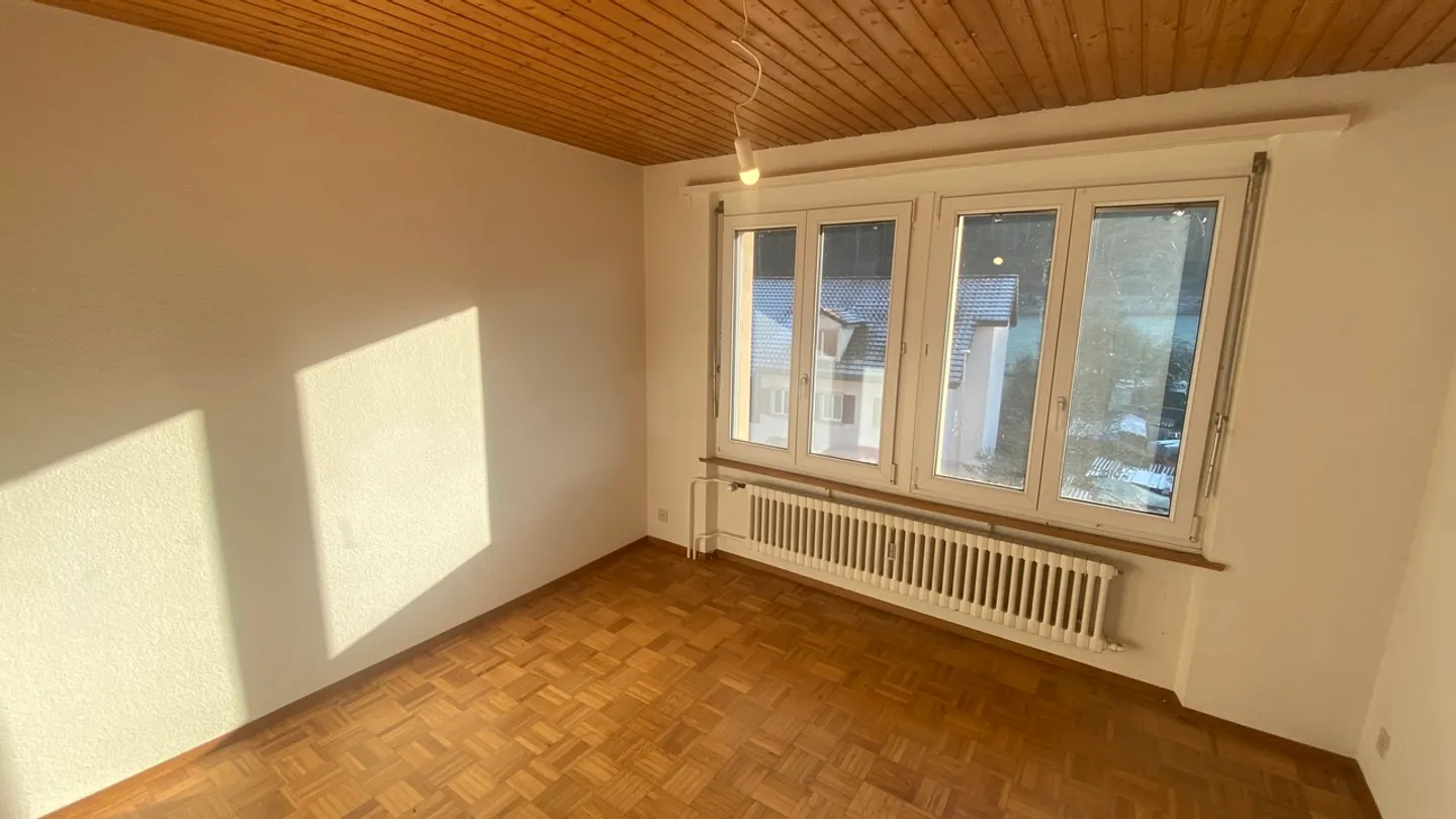 2,5-Zimmer-Wohnung in Vendlincourt mit großem Gemeinschaftsgarten - Foto 8 von 18