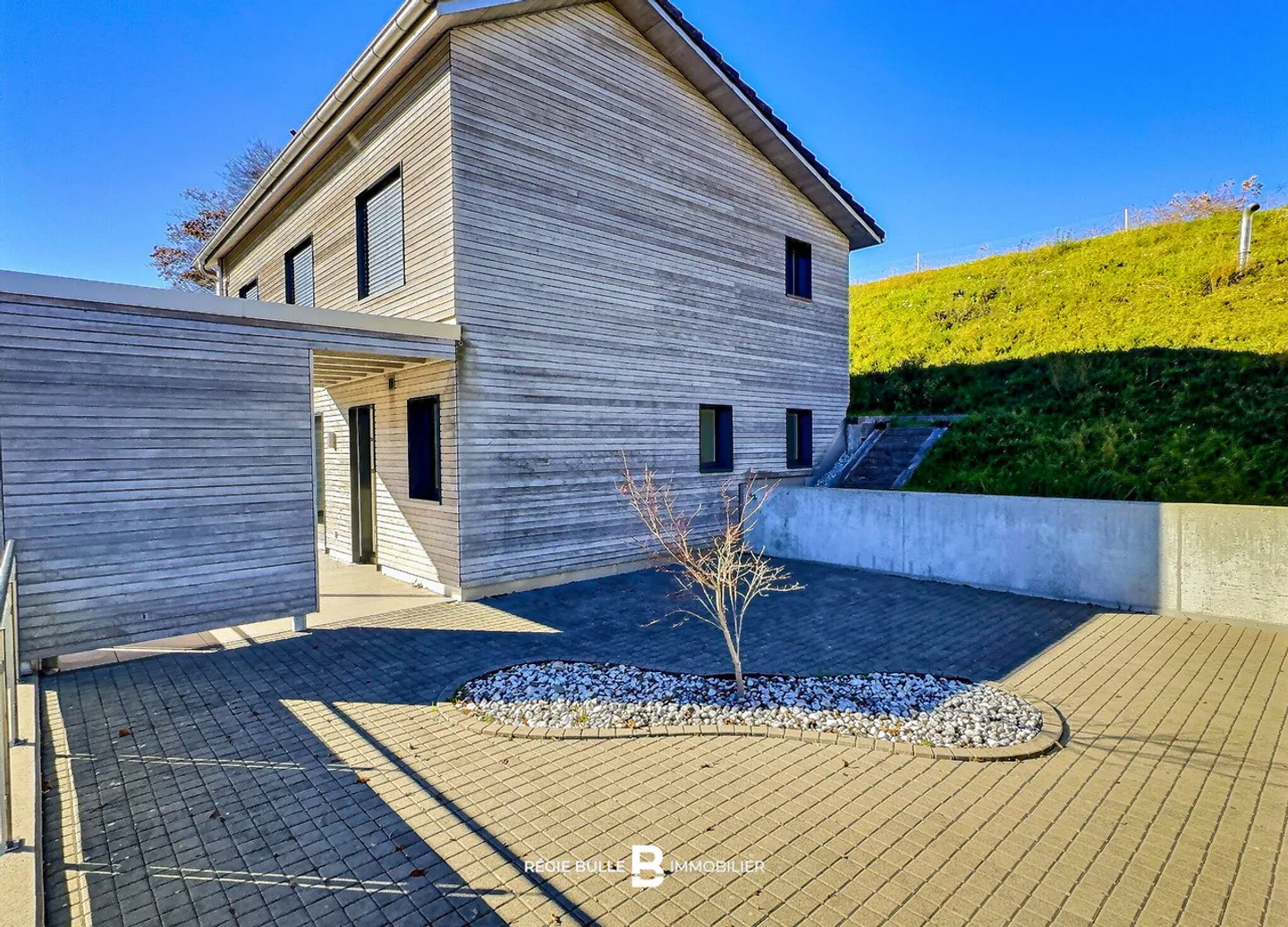 Villa Stupenda con Vista Lago - Foto 2 di 13