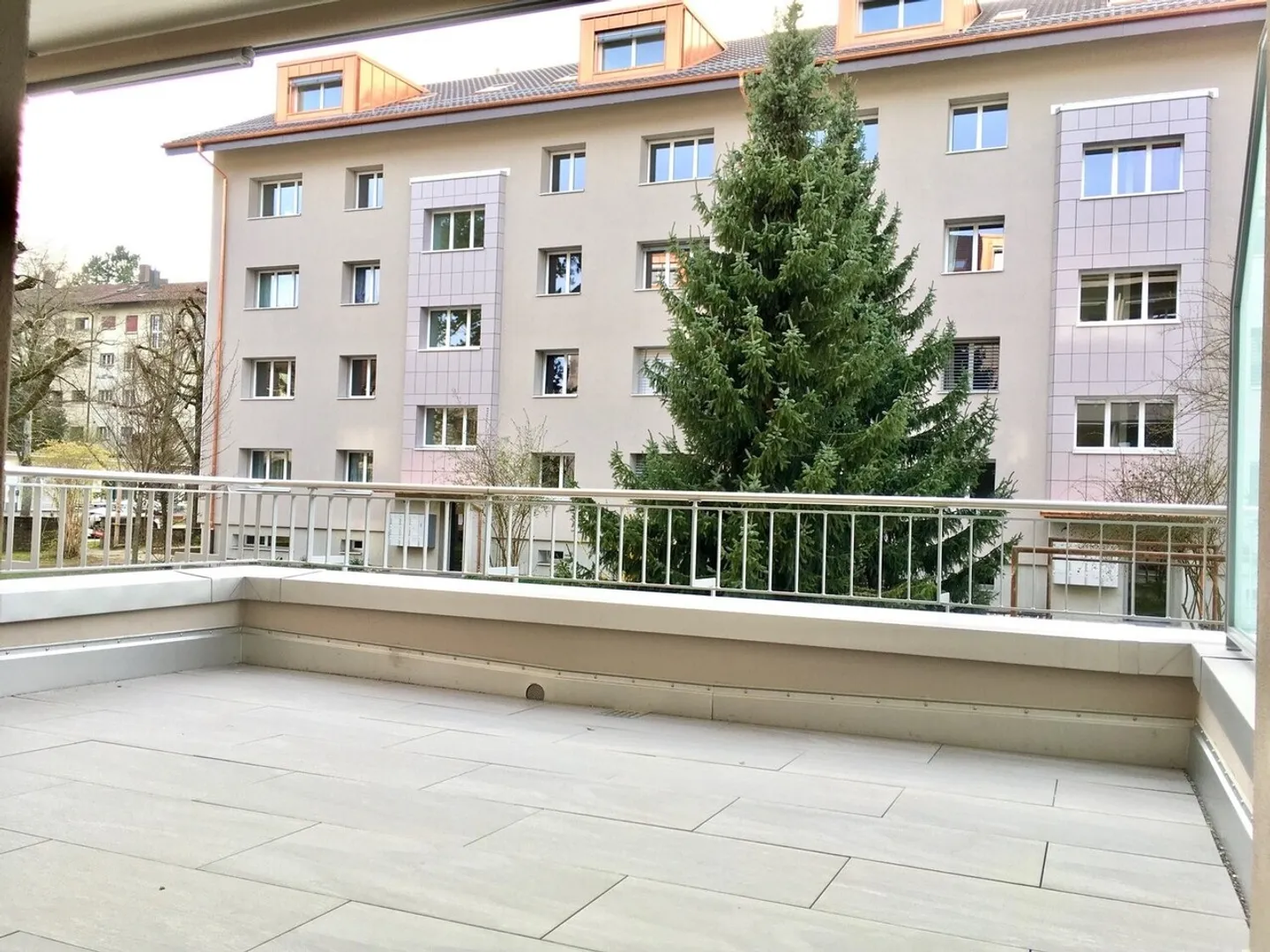 Apartment for rent - Photo 10 of 11