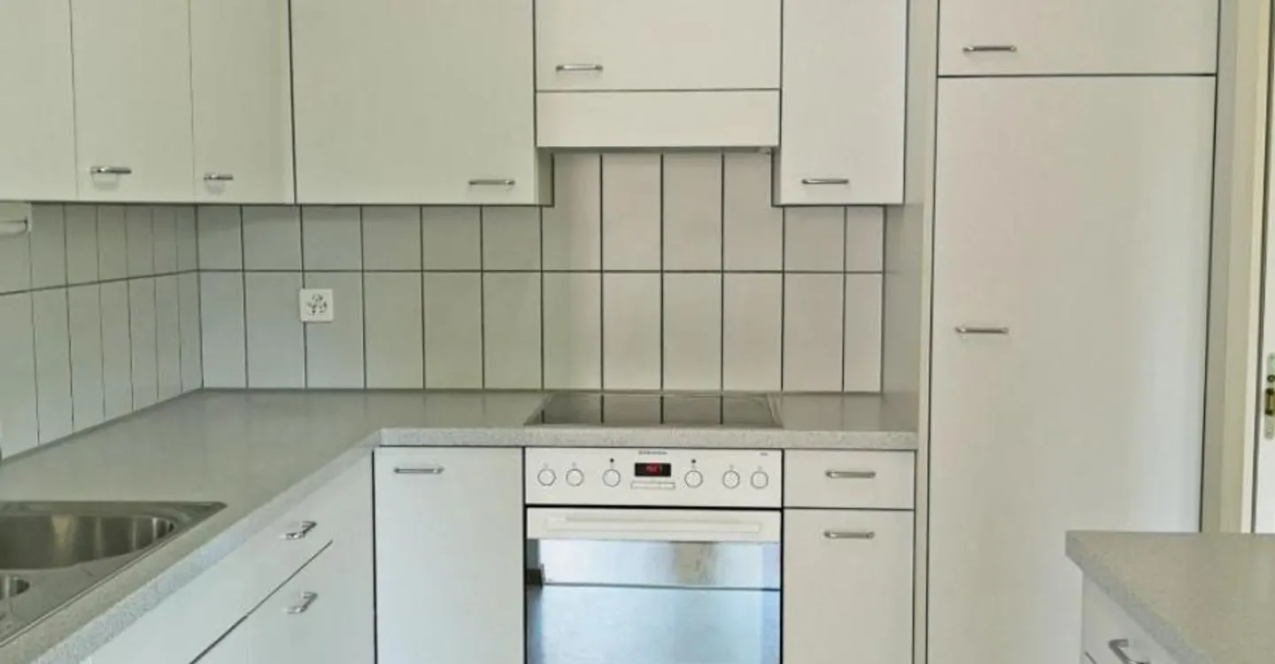 Appartamento familiare situato in posizione centrale - Foto 8 di 12