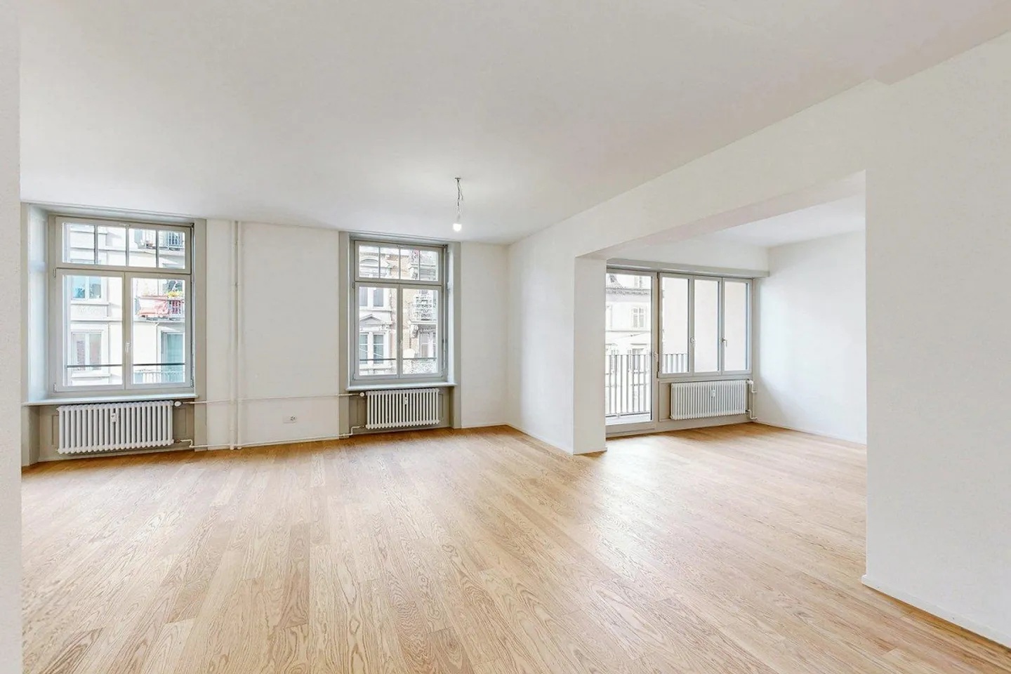 Historical Ambiance, Modern Work Environment – Your Office at Helvetiaplatz - Photo 2 of 9