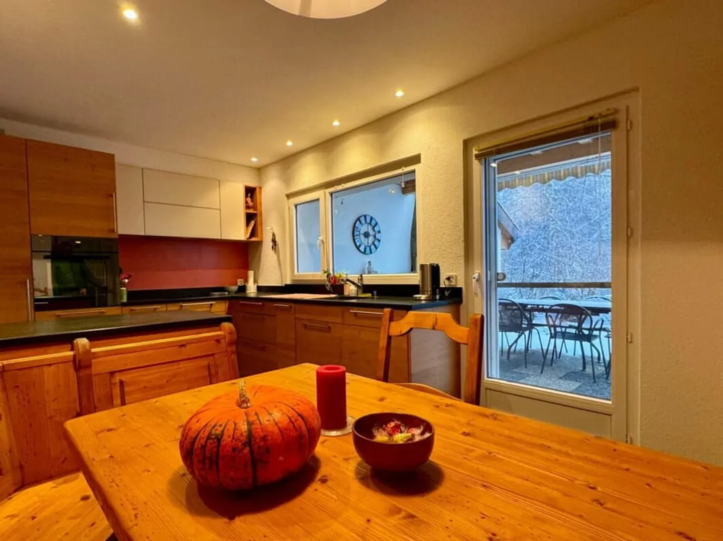 Rental House - Photo 9 of 13