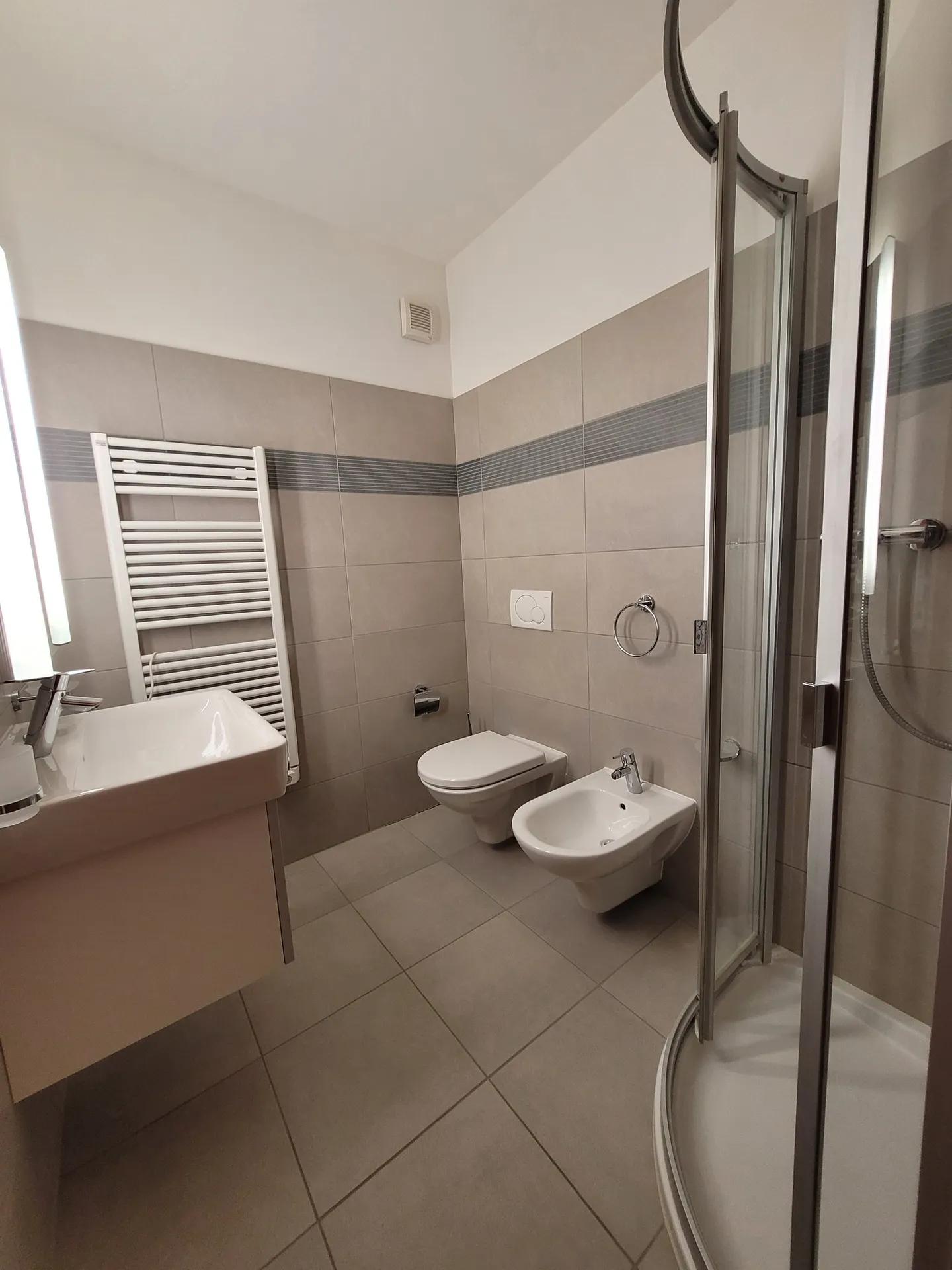 Affitto appartamento 4.5 locali - Mendrisio - Foto 6 di 11