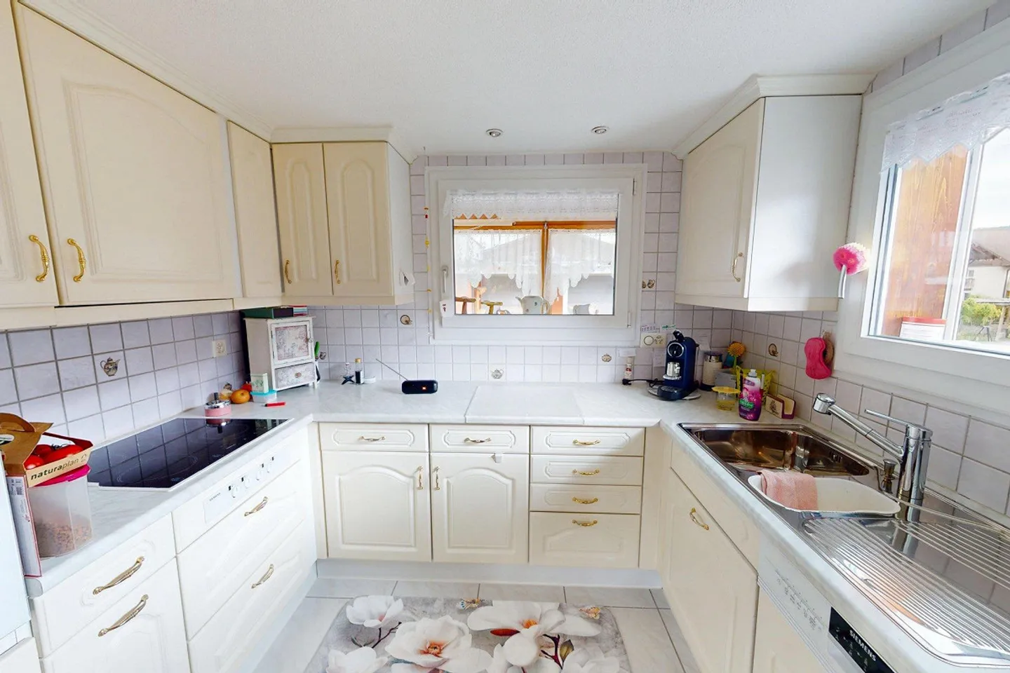 Charming Family Home with Studio - Photo 6 of 11