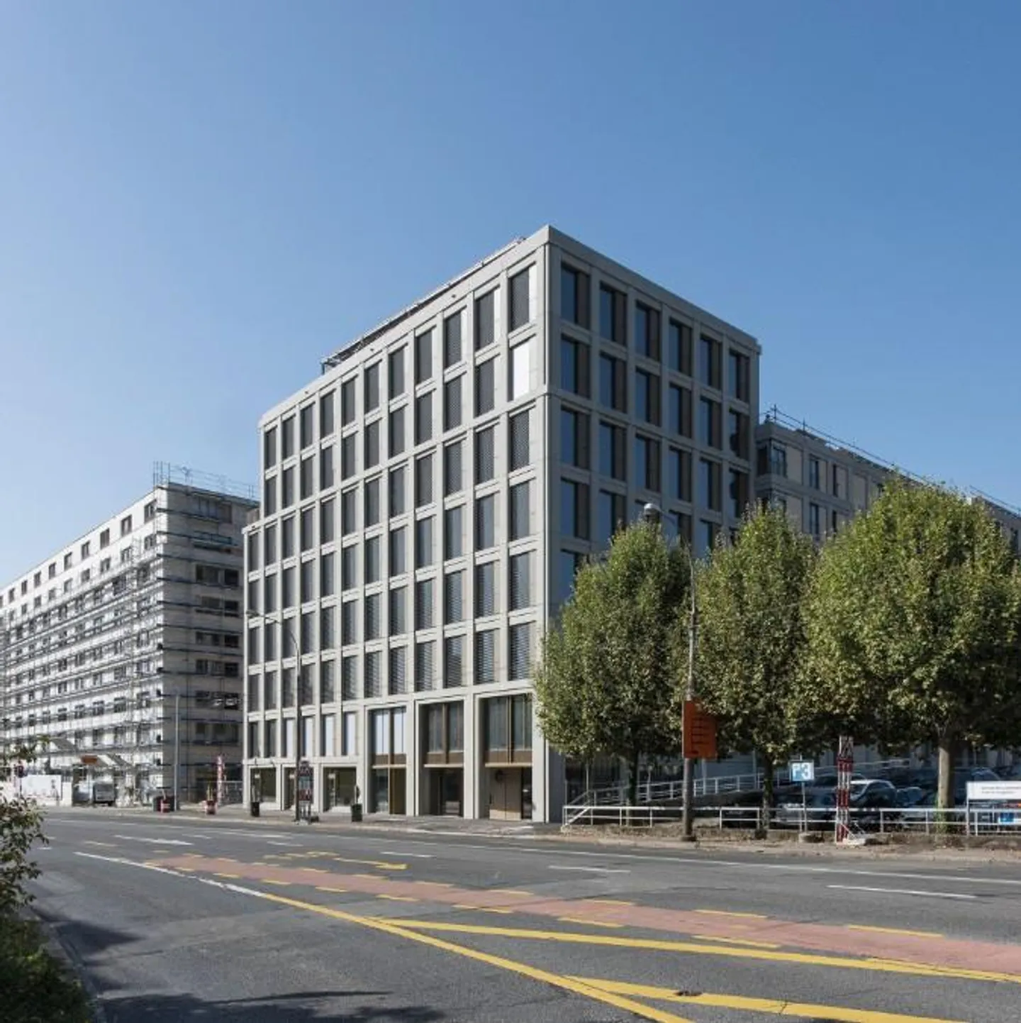 Büros von 160m2 im Öko-Quartier Plaines-du-Loup - Foto 1 von 3