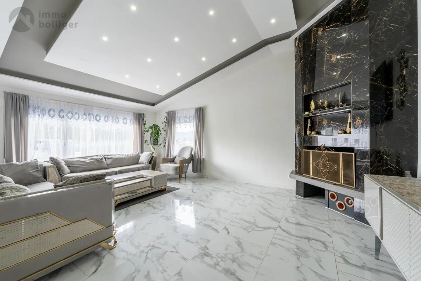 Vivre harmonieusement dans le quartier populaire de Hölzli - Photo 2 sur 14