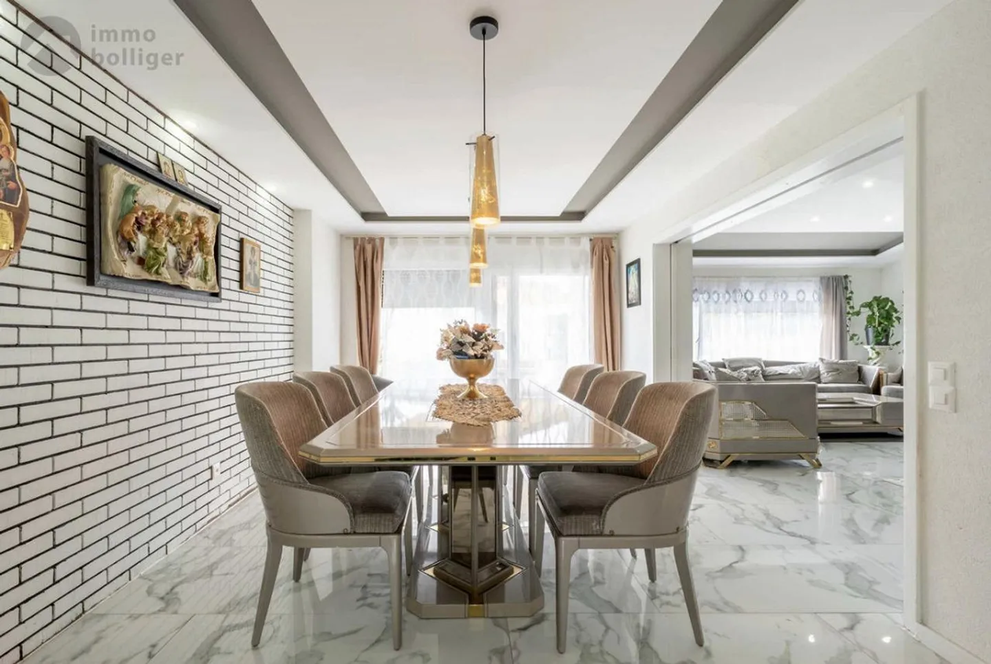 Vivre harmonieusement dans le quartier populaire de Hölzli - Photo 3 sur 14