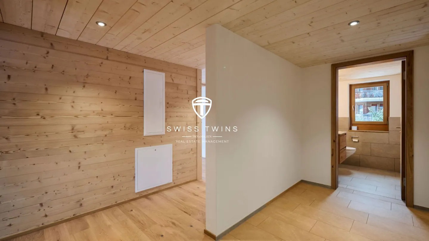 Living with Character - modern, quiet, and unique - Photo 10 of 19