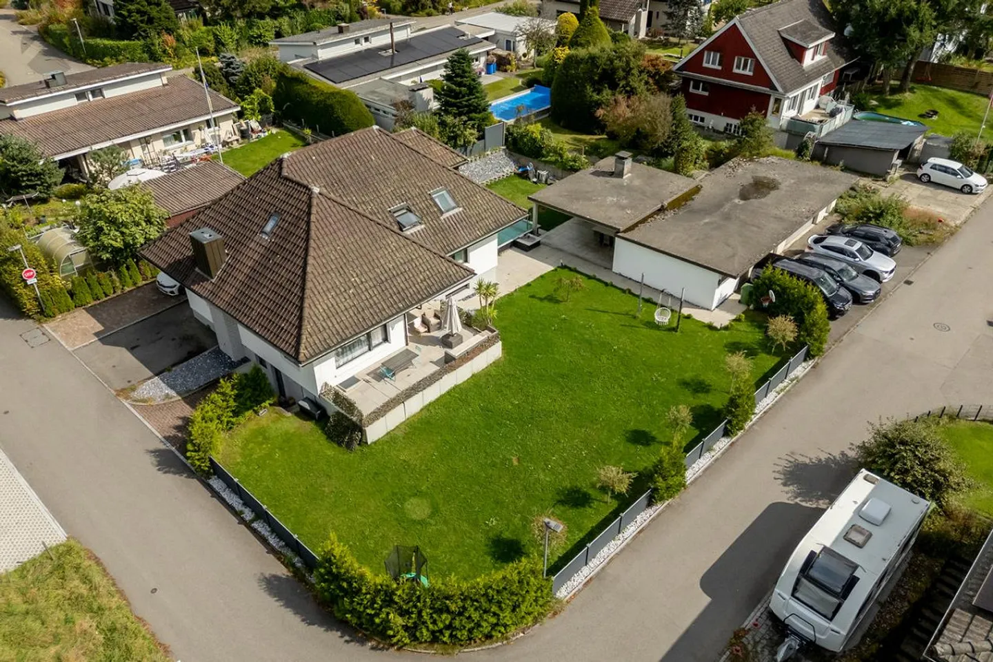 Vivre harmonieusement dans le quartier populaire de Hölzli - Photo 13 sur 14