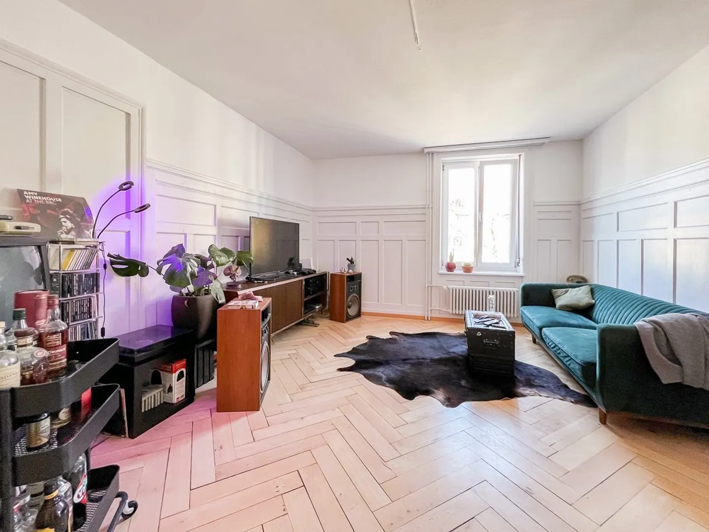 Luftige 4.5-Zi. Jugendstil-Wohnung mit Balkon - Foto 1 von 5