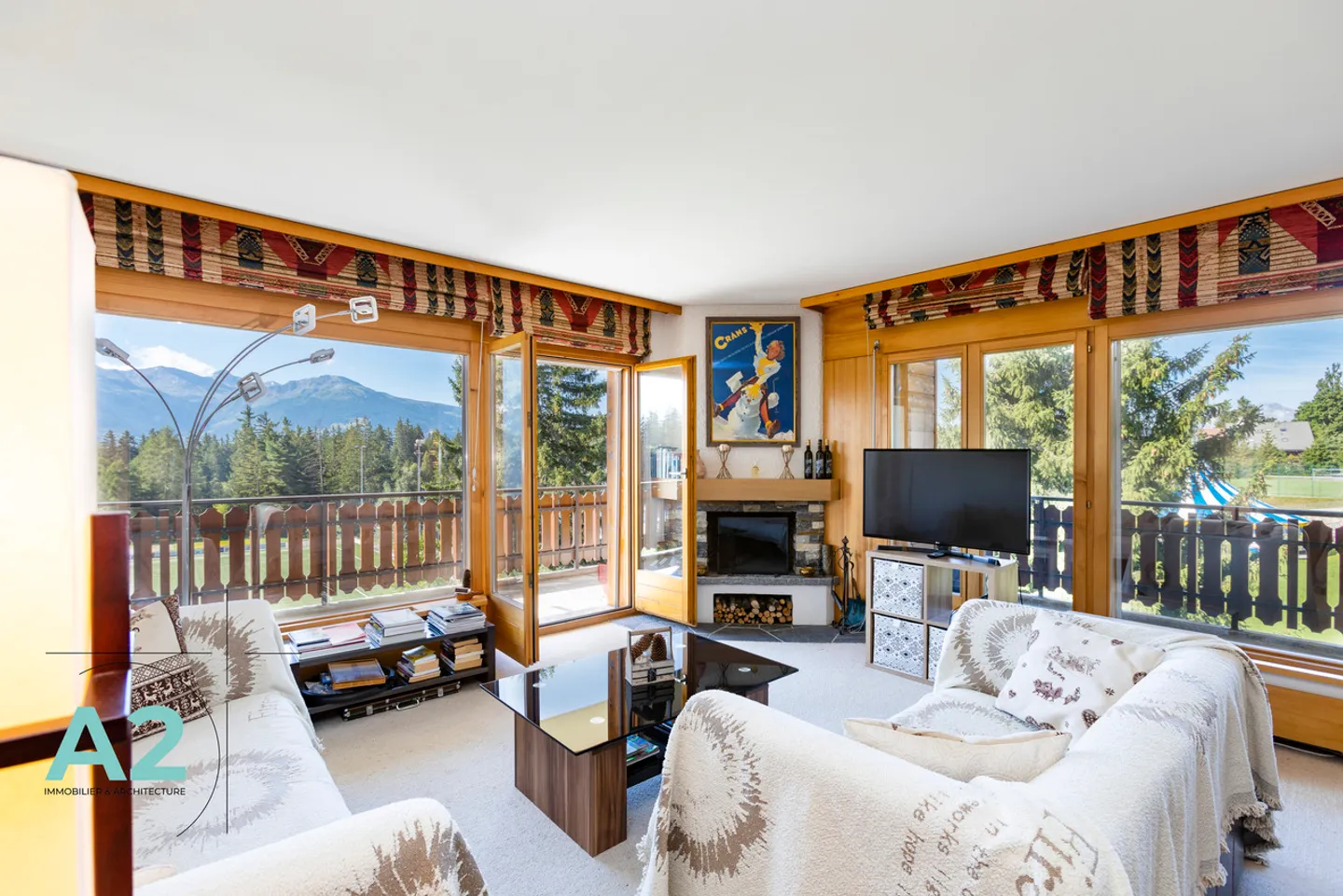 Bright 4.5-room corner apartment with beautiful South view - Photo 2 of 13