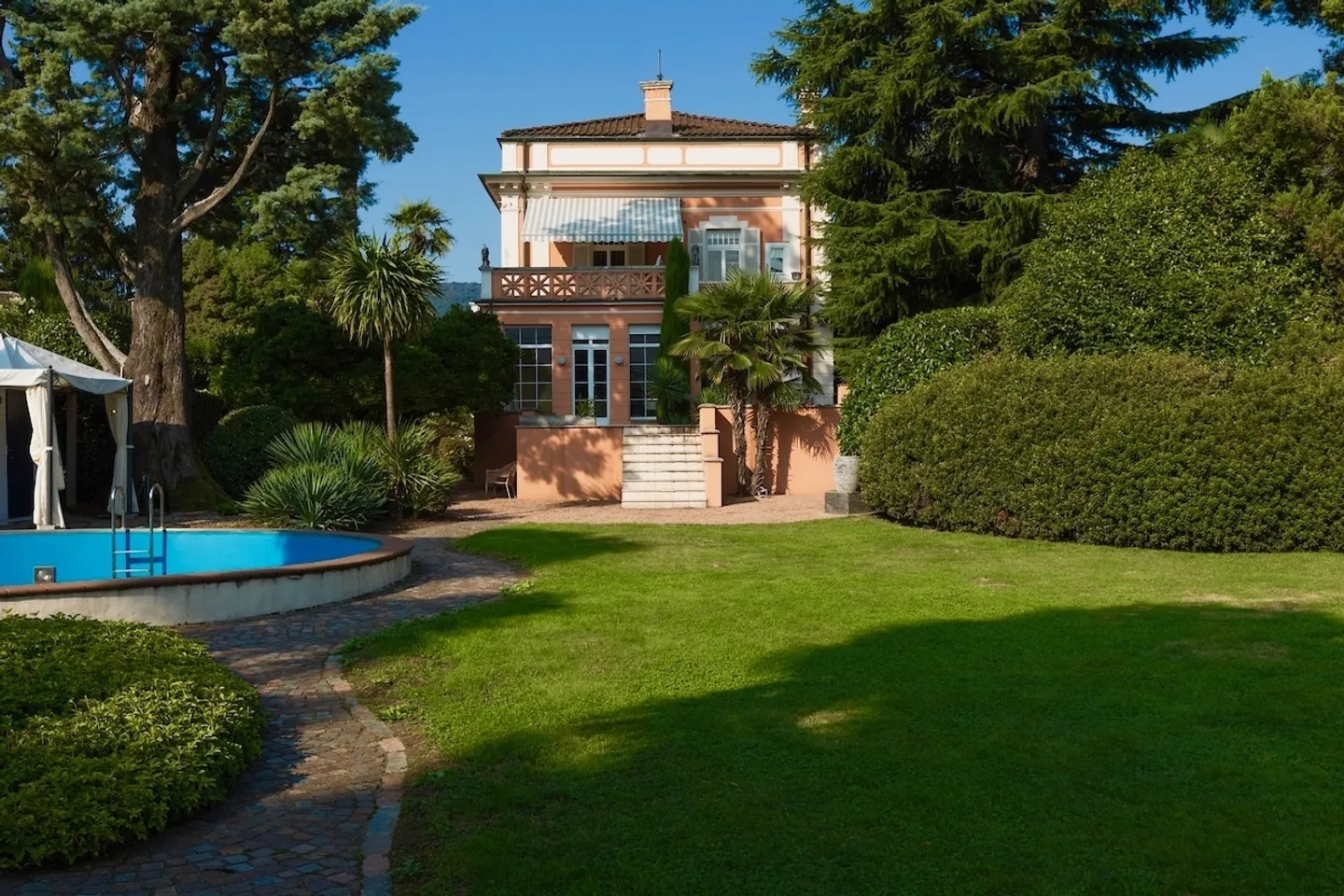 Villa in affitto - Foto 3 di 15