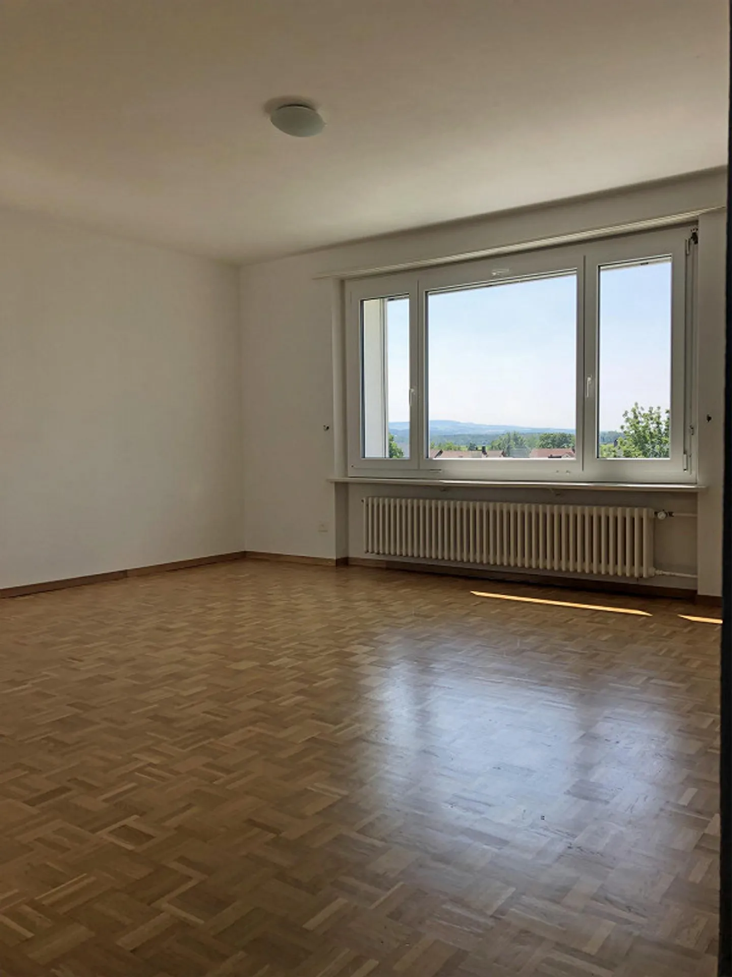 Incantevole e accogliente appartamento con 3 stanze - Foto 2 di 7