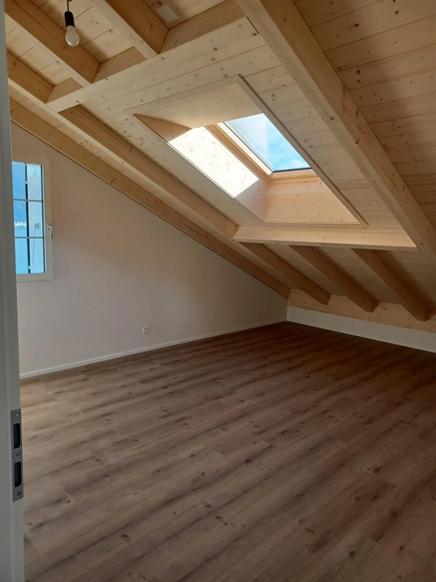 Appartamento mansardato di 3,5 stanze - Foto 4 di 6