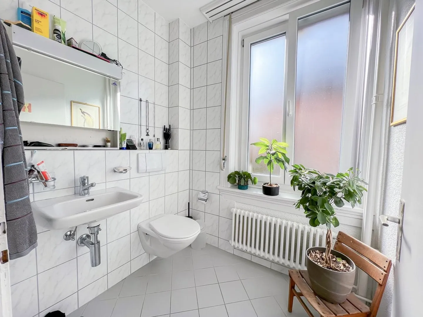 Luftige 4.5-Zi. Jugendstil-Wohnung mit Balkon - Foto 4 von 5