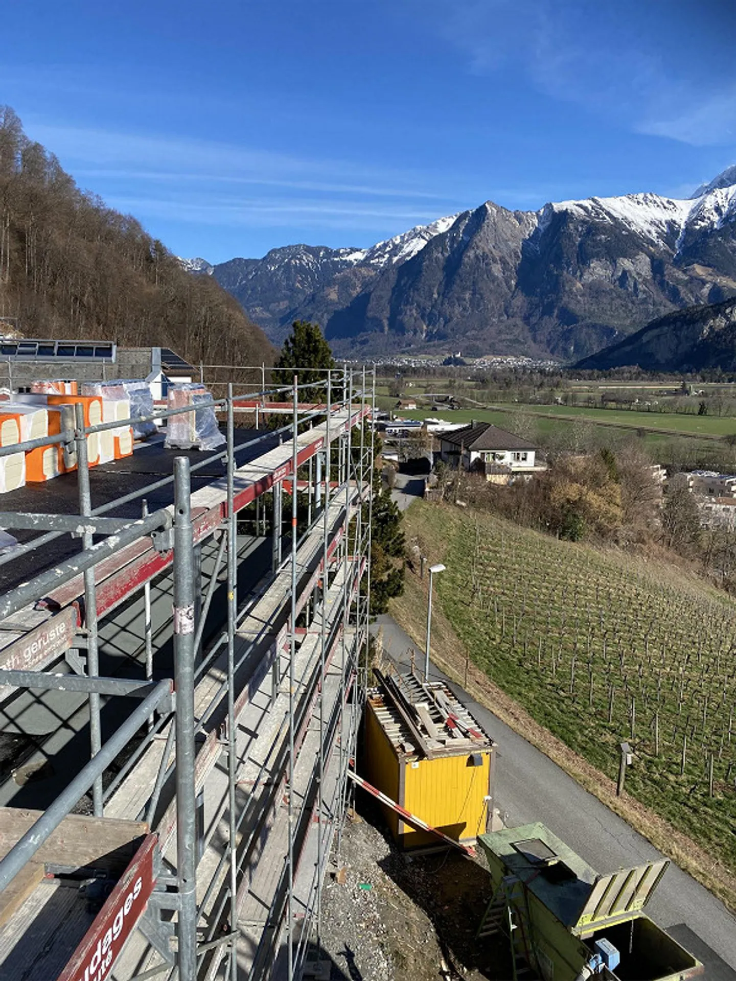 Terrassenhaus mit Aussicht - Foto 9 von 11