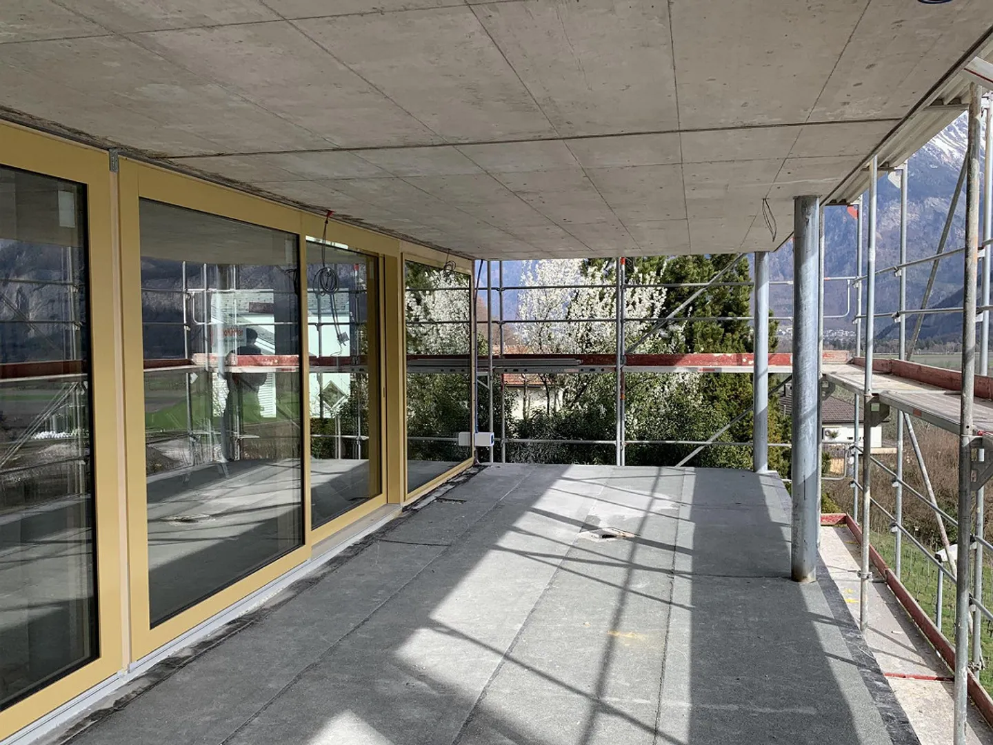 Terrassenhaus mit Aussicht - Foto 10 von 11