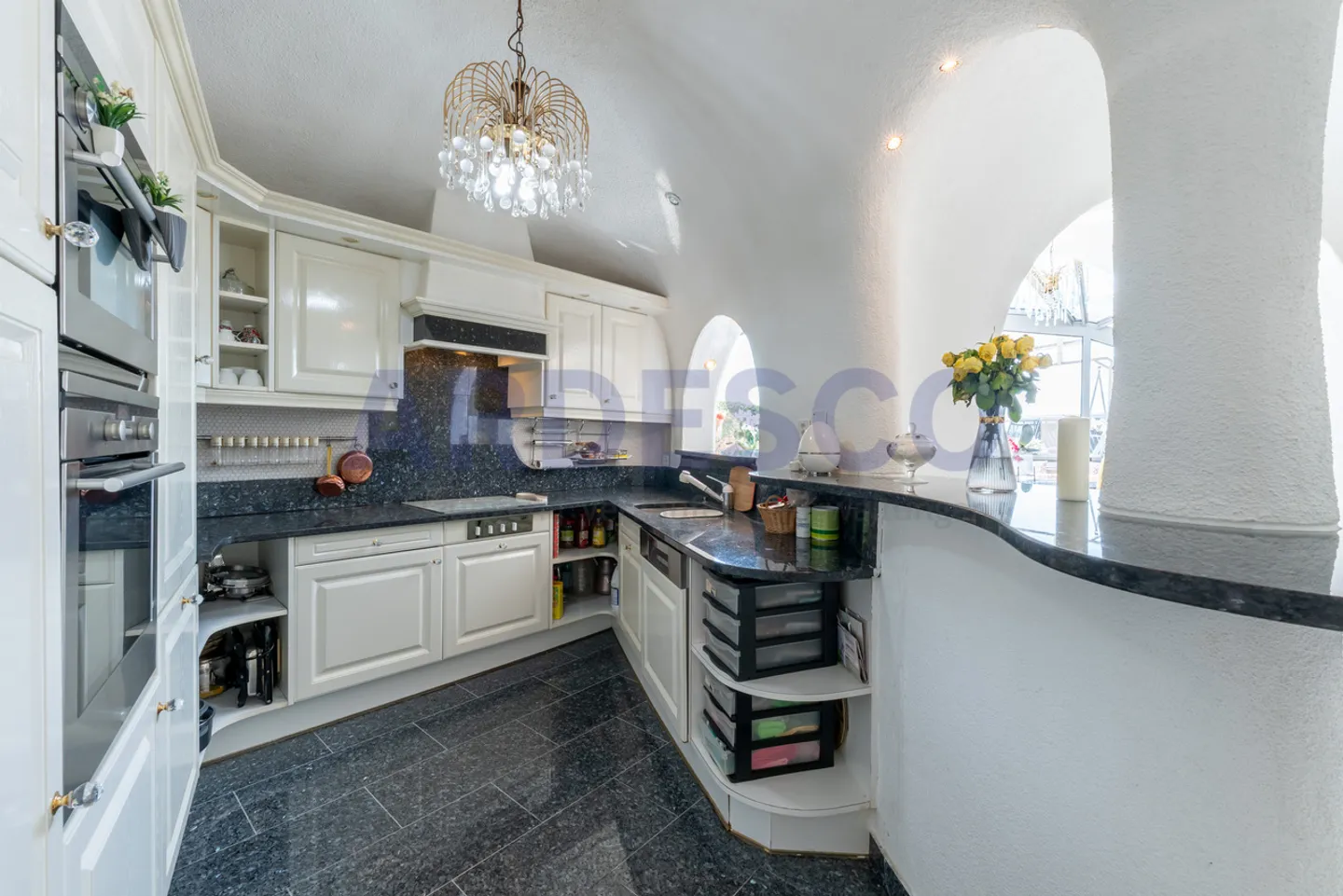 Beautiful and Unique! - Photo 5 of 16