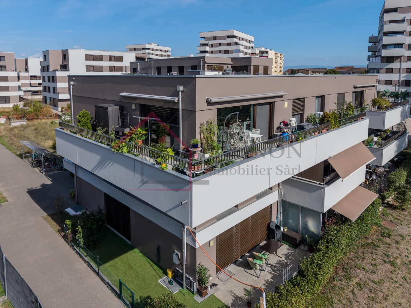 Spacieux appartement de 5,5 pièces au dernier étage avec grand balcon - Photo 1 of 15