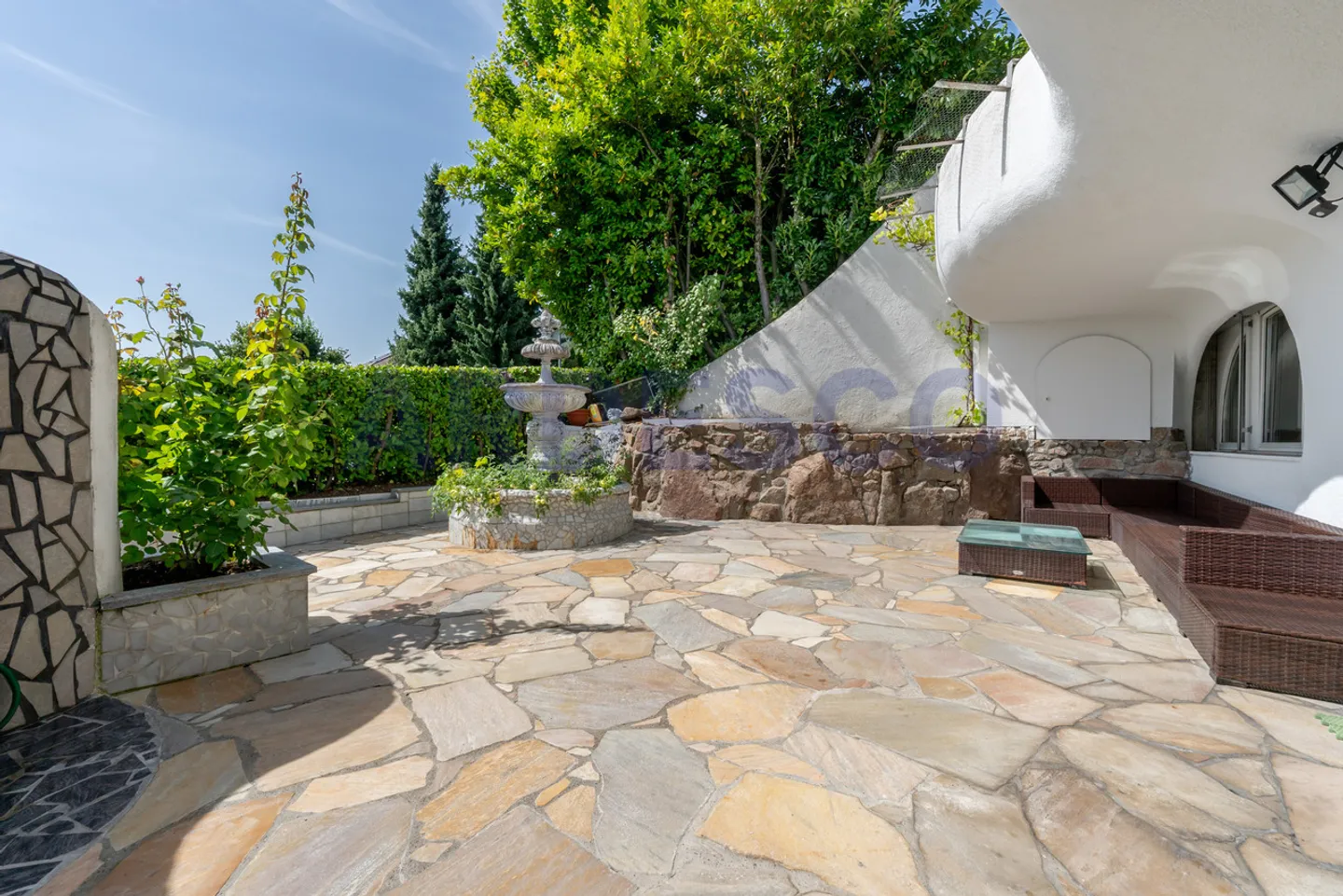 Beautiful and Unique! - Photo 10 of 16