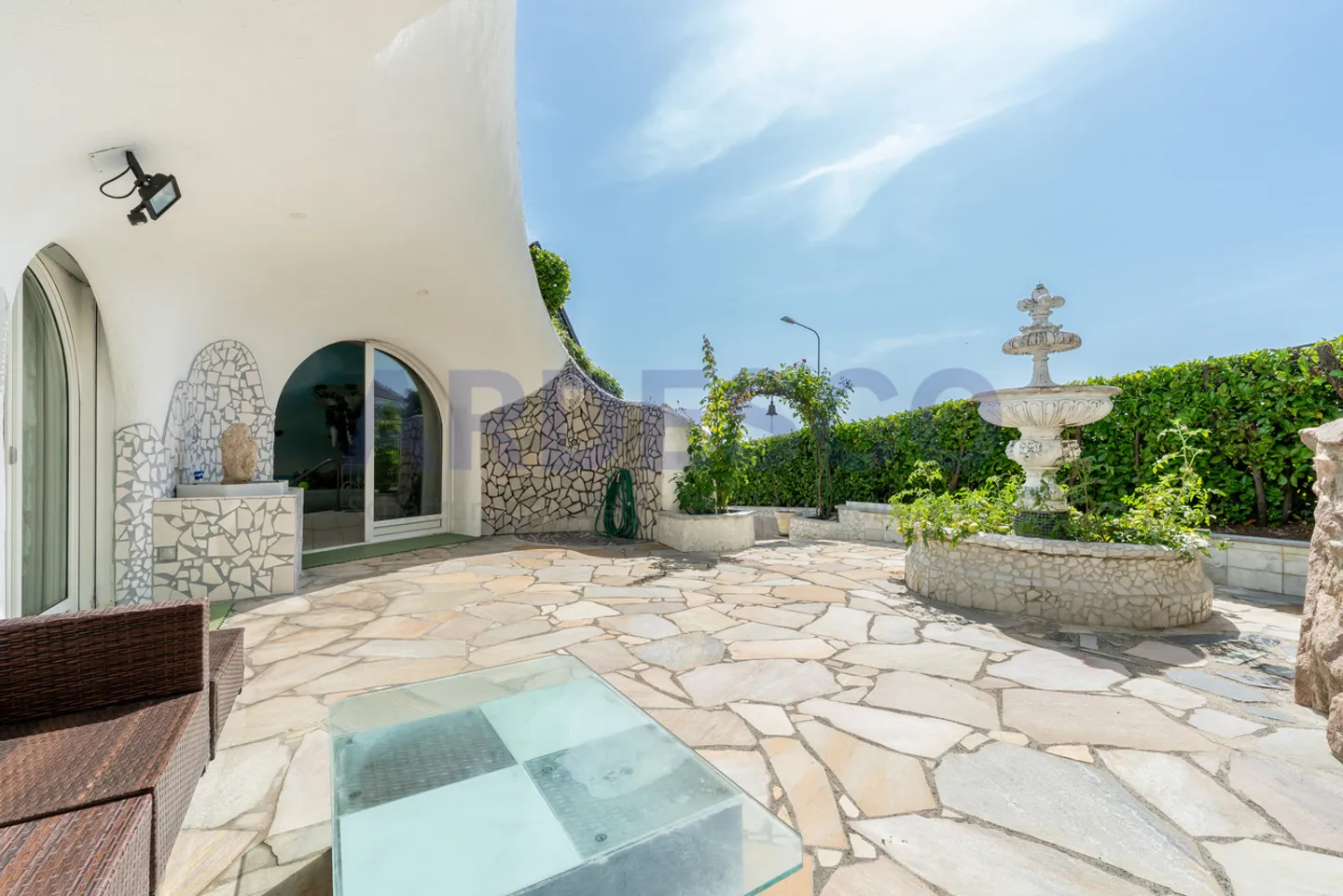 Beautiful and Unique! - Photo 11 of 16