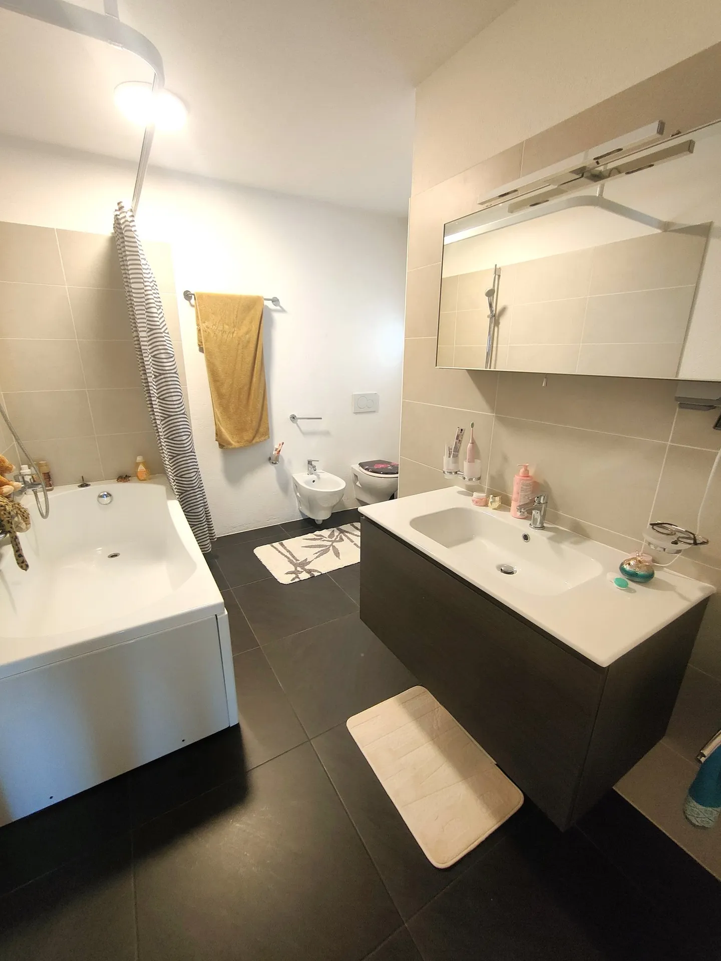 Appartamento 4 ½ locali, 2° e ultimo piano, zona residenziale Monte Carasso - Foto 8 di 14