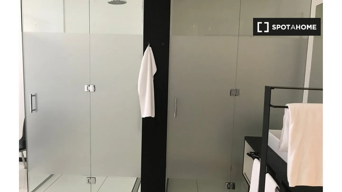 Studio for rent - Photo 6 of 6