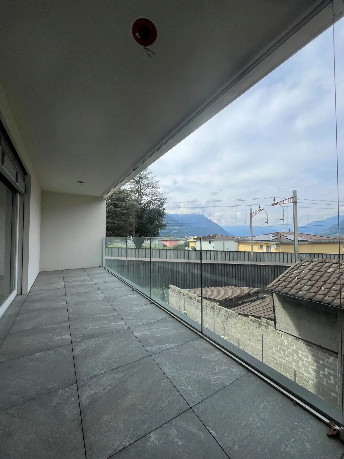 Camorino Apartment 4.5 rooms - Photo 7 of 28