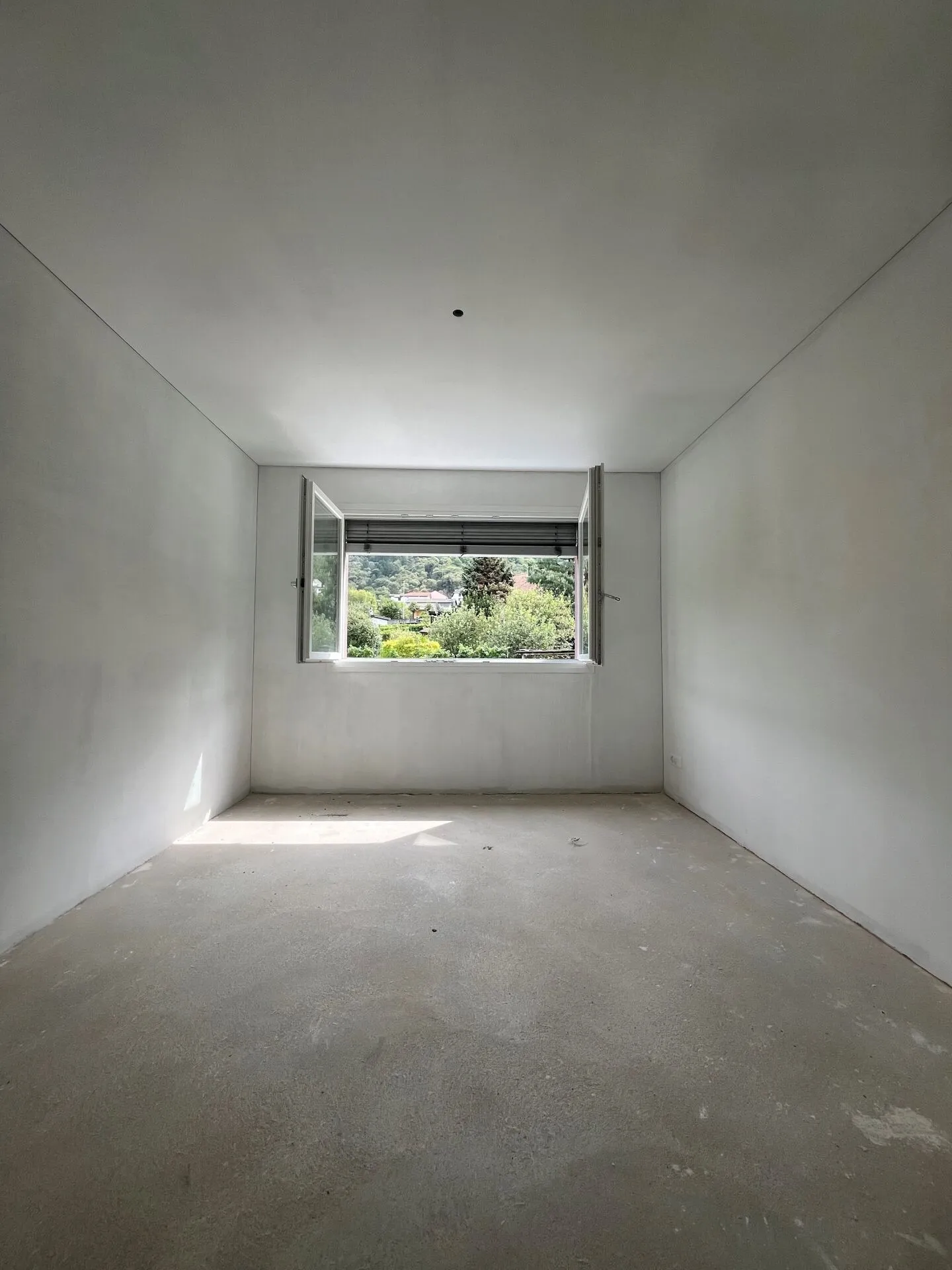 Camorino Apartment 4.5 rooms - Photo 15 of 28