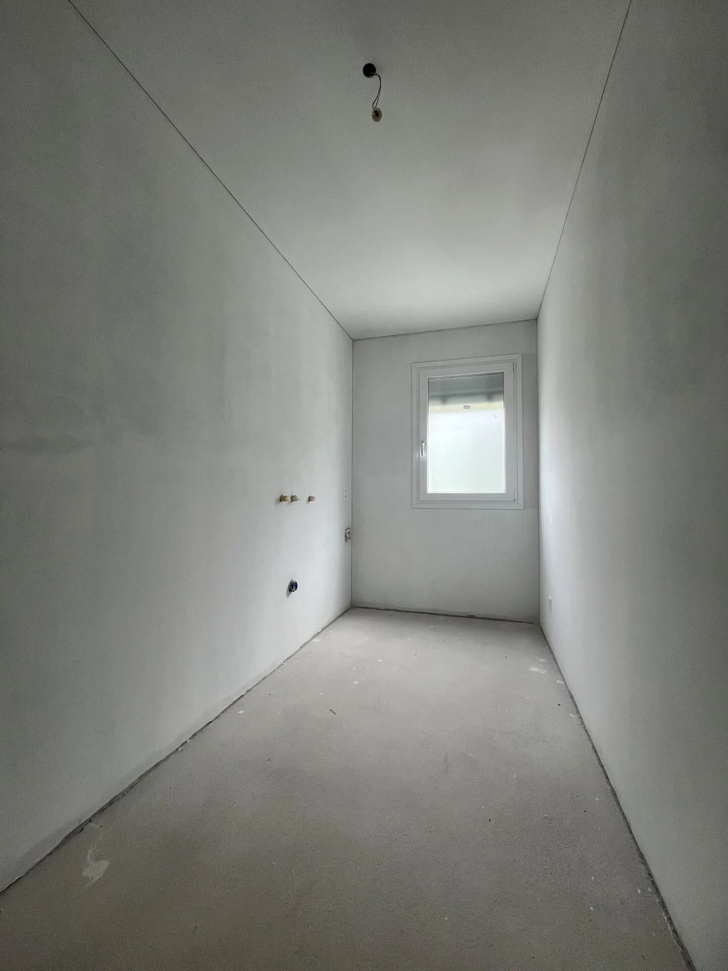 Camorino Apartment 4.5 rooms - Photo 16 of 28