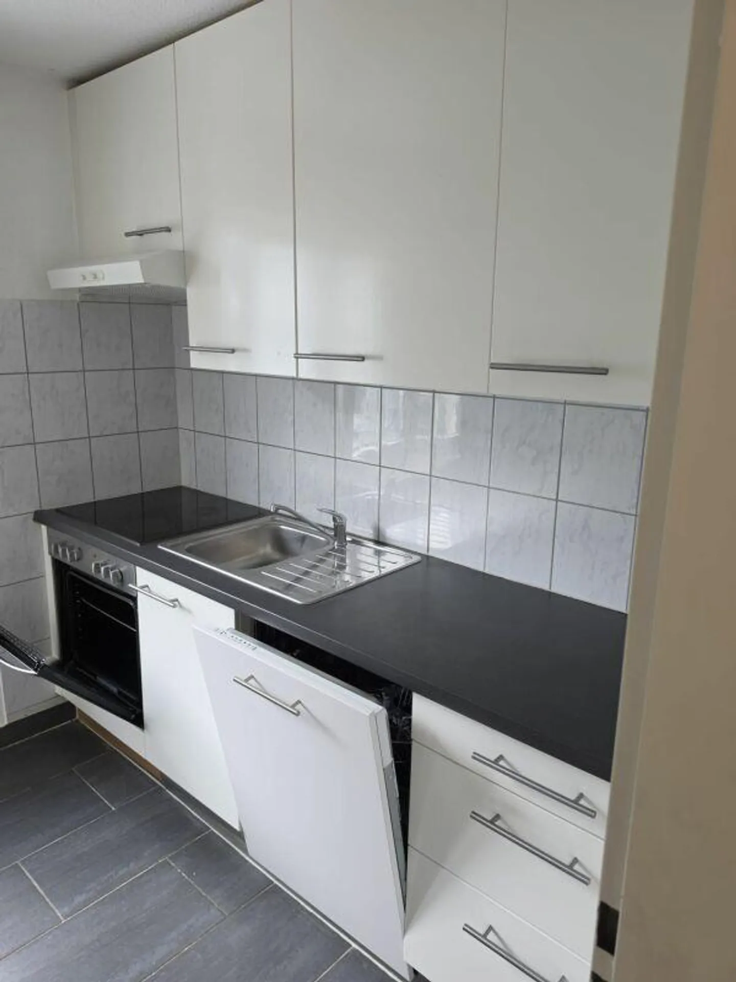 Belle appartement de 3 pièces - Photo 1 sur 13