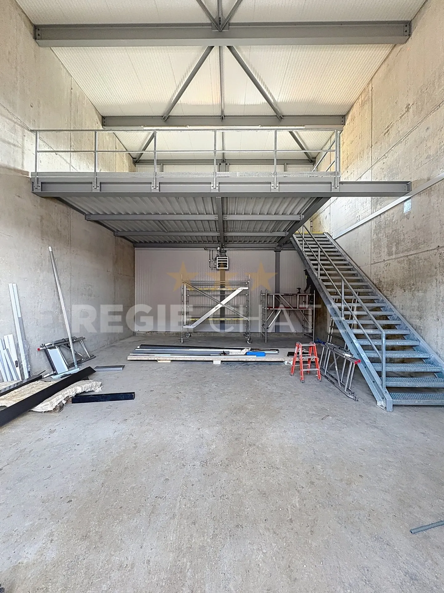 2 box di stoccaggio - Foto 2 di 3