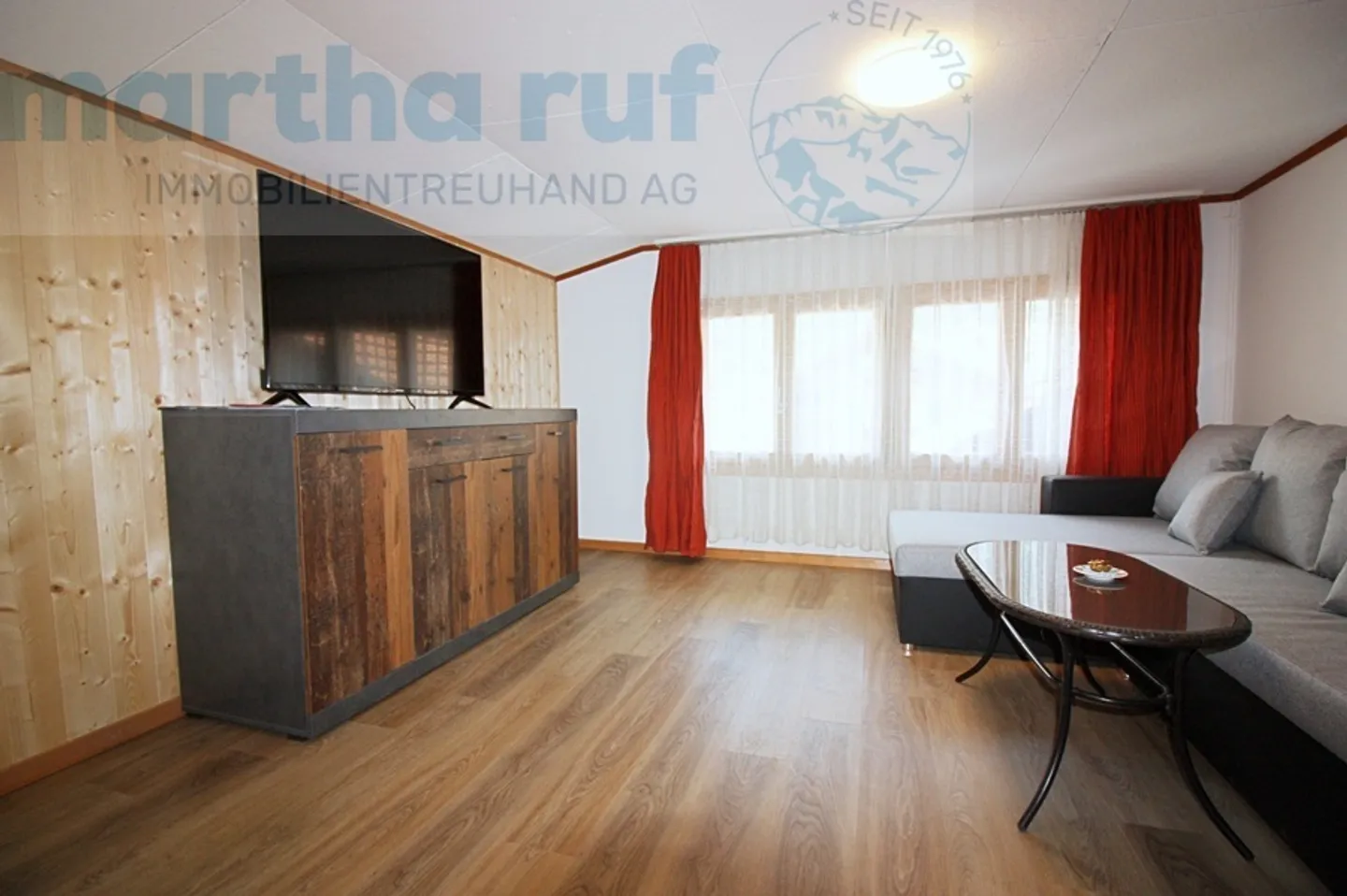 House with two 2-room apartments for Airbnb rental - Photo 7 of 14