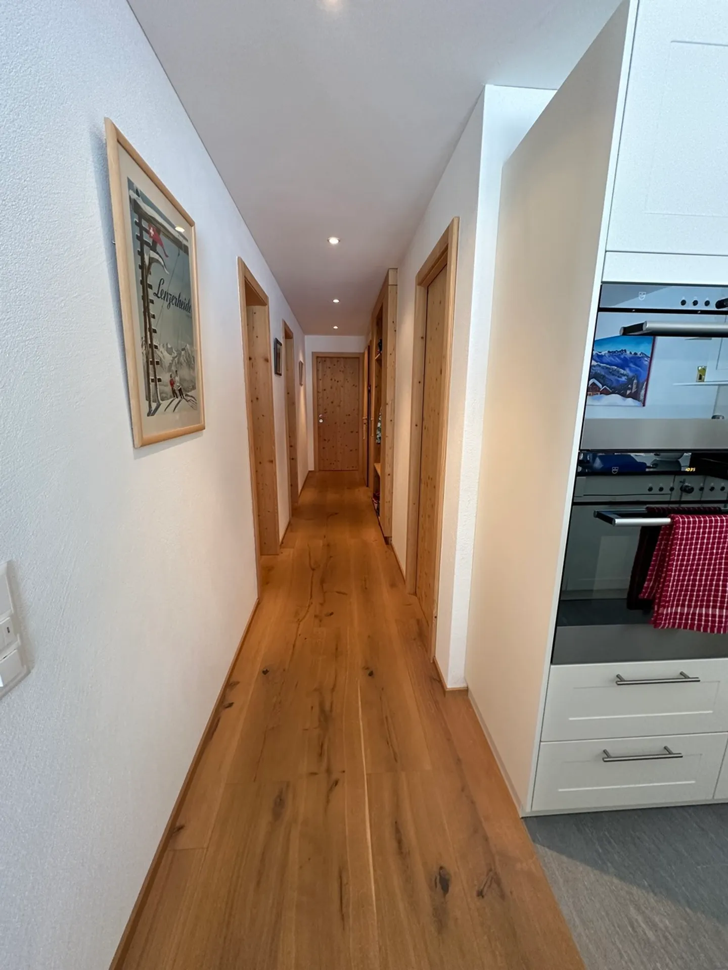 Direttamente sulla pista: appartamento di 4½ stanze con terrazza a Parpan - Foto 16 di 24