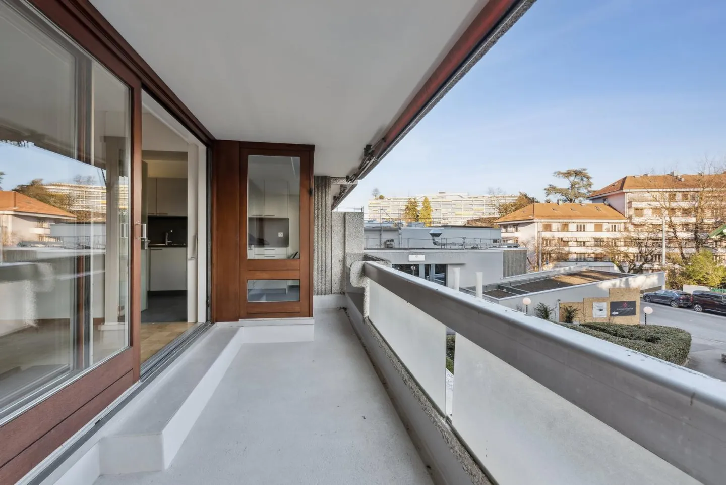 Magnificent 5-room apartment in residential area - Photo 10 of 12